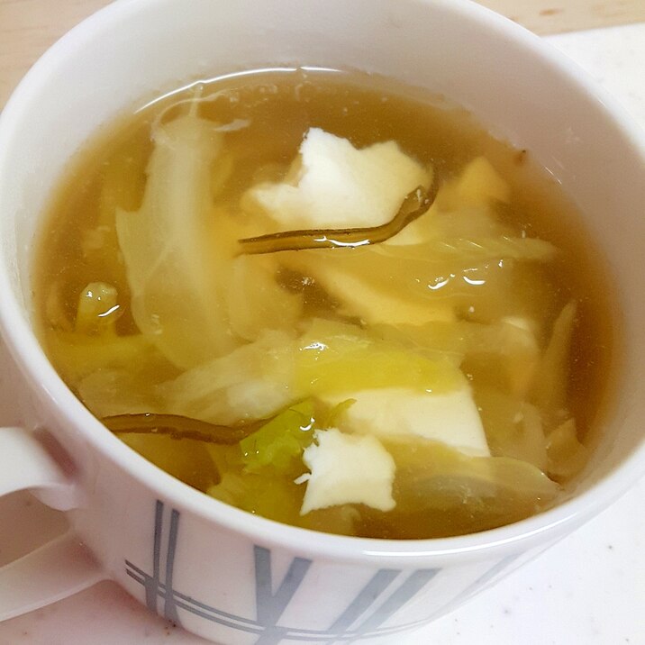 キャベツとセロリの塩昆布漬け!豆腐プラスのスープ♪